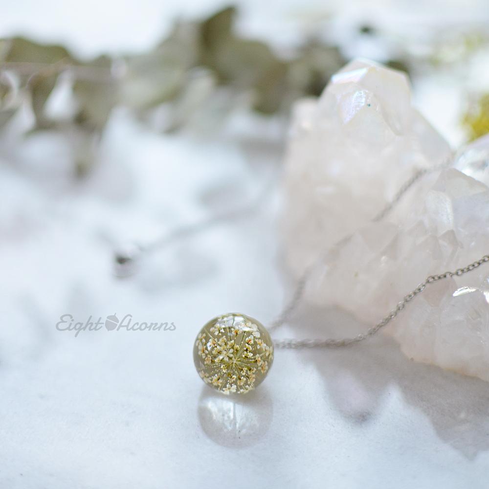 Pressed Natural Queen Anne's Lace flower, small 2 cm sphere