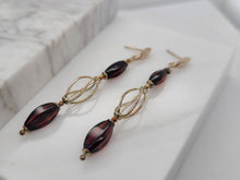 Load image into Gallery viewer, Amber and Sterling Silver Drop earrings