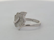 Load image into Gallery viewer, Sterling Silver CZ Leaf Ring