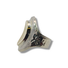 Load image into Gallery viewer, Sterling + 9k Yellow Gold Oval Plate Ring