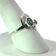 Load image into Gallery viewer, Sterling Labradorite and Peridot Swirl Ring