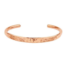 Load image into Gallery viewer, 6.6 Hammered Tapered Copper Cuff