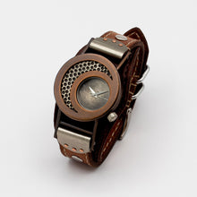Load image into Gallery viewer, Crescent Watch (Quartz)