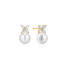 Load image into Gallery viewer, Gold Shell Pearl and Lucky Clover Stud Earrings