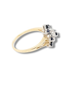 Estate 10K Yellow Gold Sapphire and Diamond ring