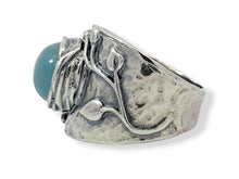 Load image into Gallery viewer, Sterling Aquamarine Leaf Ring