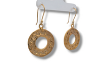 Load image into Gallery viewer, Two Tone Texture Circle Dangle Earrings