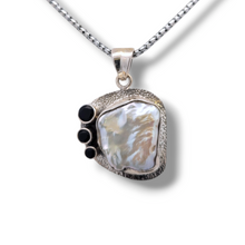 Load image into Gallery viewer, Freeform Pearl Necklace with Onyx Accents and Heavy Weight Chain