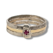 Load image into Gallery viewer, 9KY Gold and Sterling Ruby Free Moving Triple Band Ring