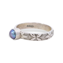 Load image into Gallery viewer, Sterling Peacock Pearl Ring with Textured Band