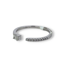 Load image into Gallery viewer, Platinum Open Diamond Ring