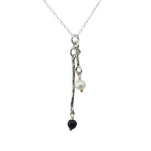Load image into Gallery viewer, Sterling Silver Fresh Water Pearl and Onyx Necklace