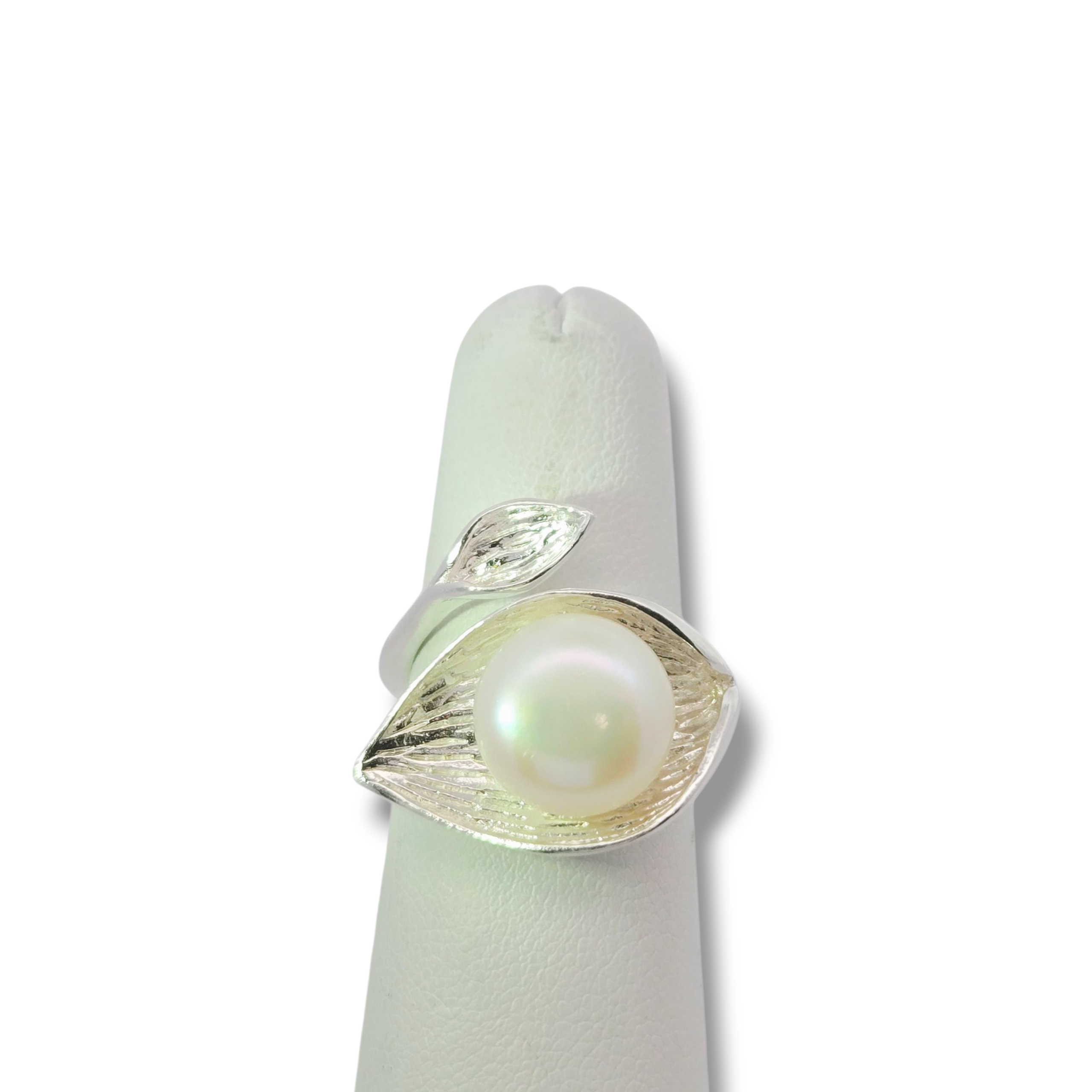Sterling Shell with Pearl Shell Ring