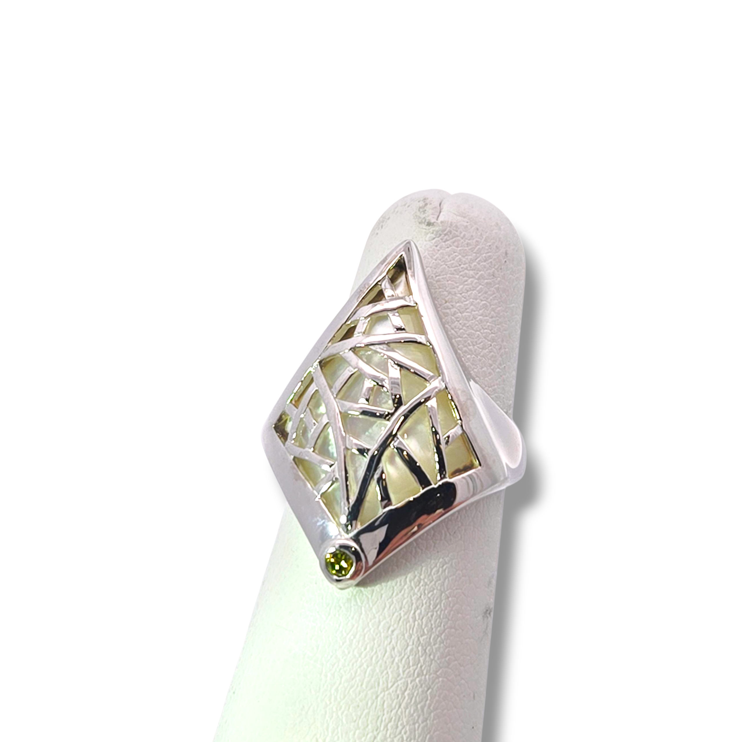 Sterling Mosaic Cream MOP & Peridot Ring