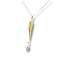 Load image into Gallery viewer, GP Sterling Feather with Pearl Drop Necklace