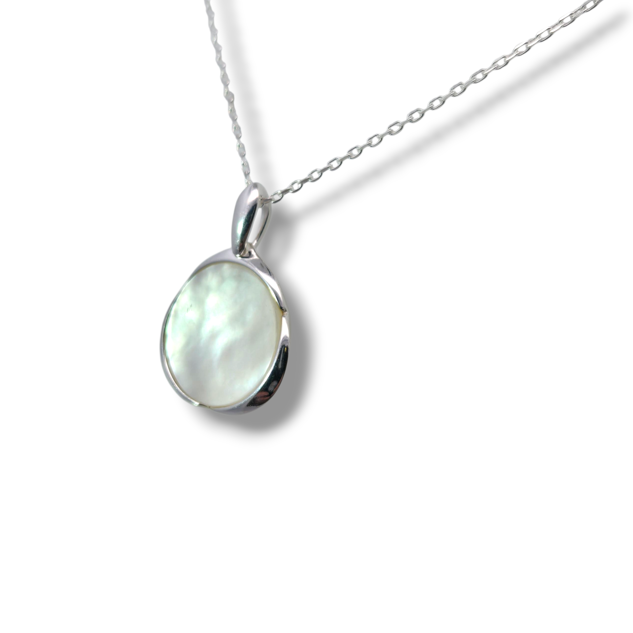 Sterling silver and white mother of pearl pendant