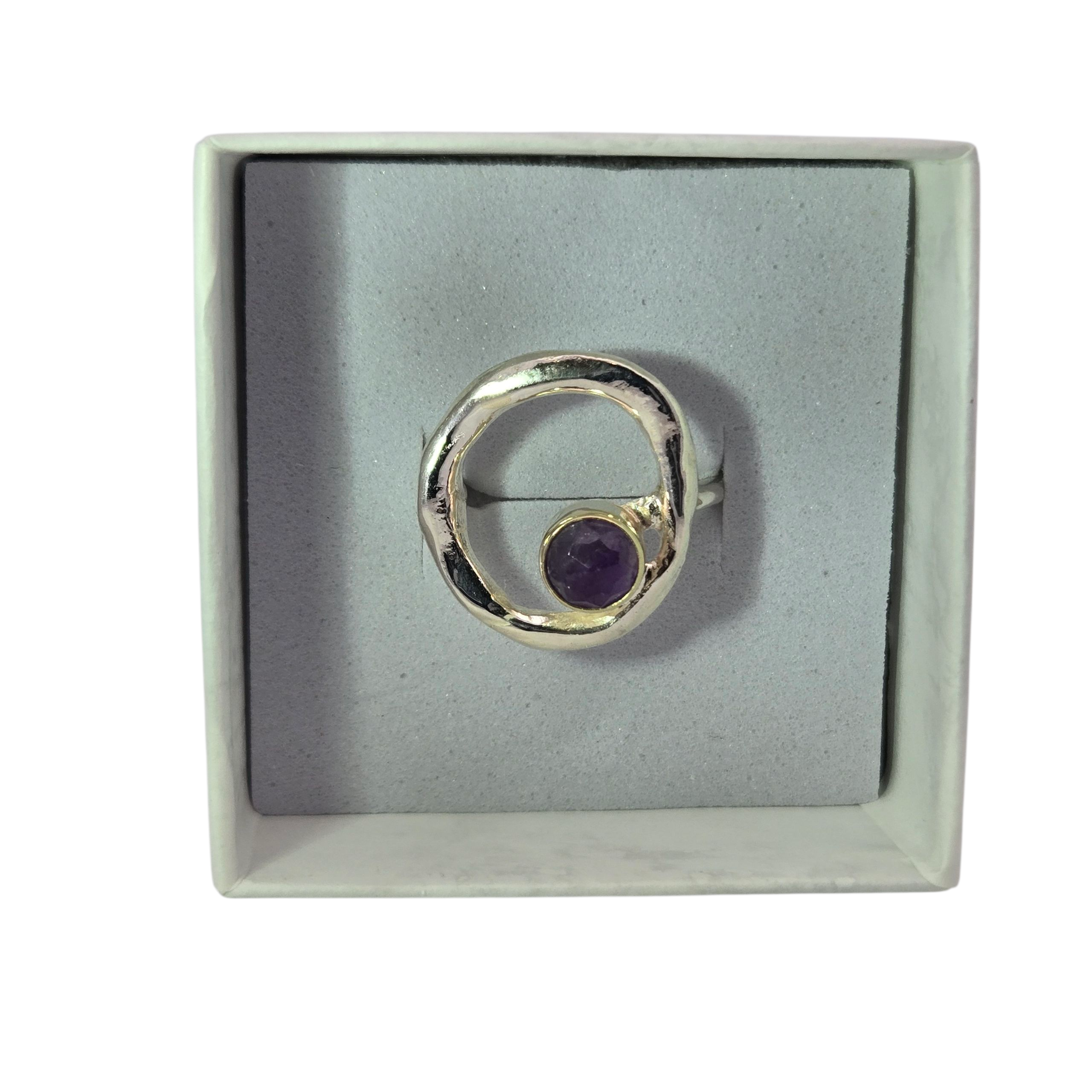 Sterling + 9k Circle Ring with Amethyst