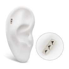 Load image into Gallery viewer, Titanium Threadless 3 Pyramid Stud Top