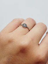 Load image into Gallery viewer, Diamond Dots Ring