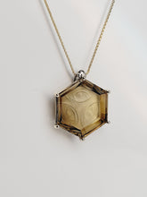 Load image into Gallery viewer, Carved Citrine Flower Burst Necklace in 14k Yellow