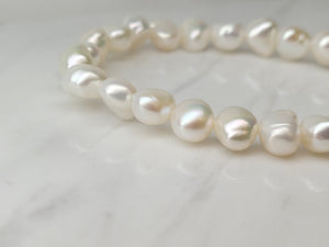 White Pearl Stretch Bracelet