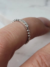 Load image into Gallery viewer, Dots and Diamonds White Gold Band