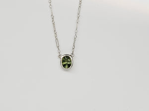 Green Sapphire 1.24ct Oval Necklace