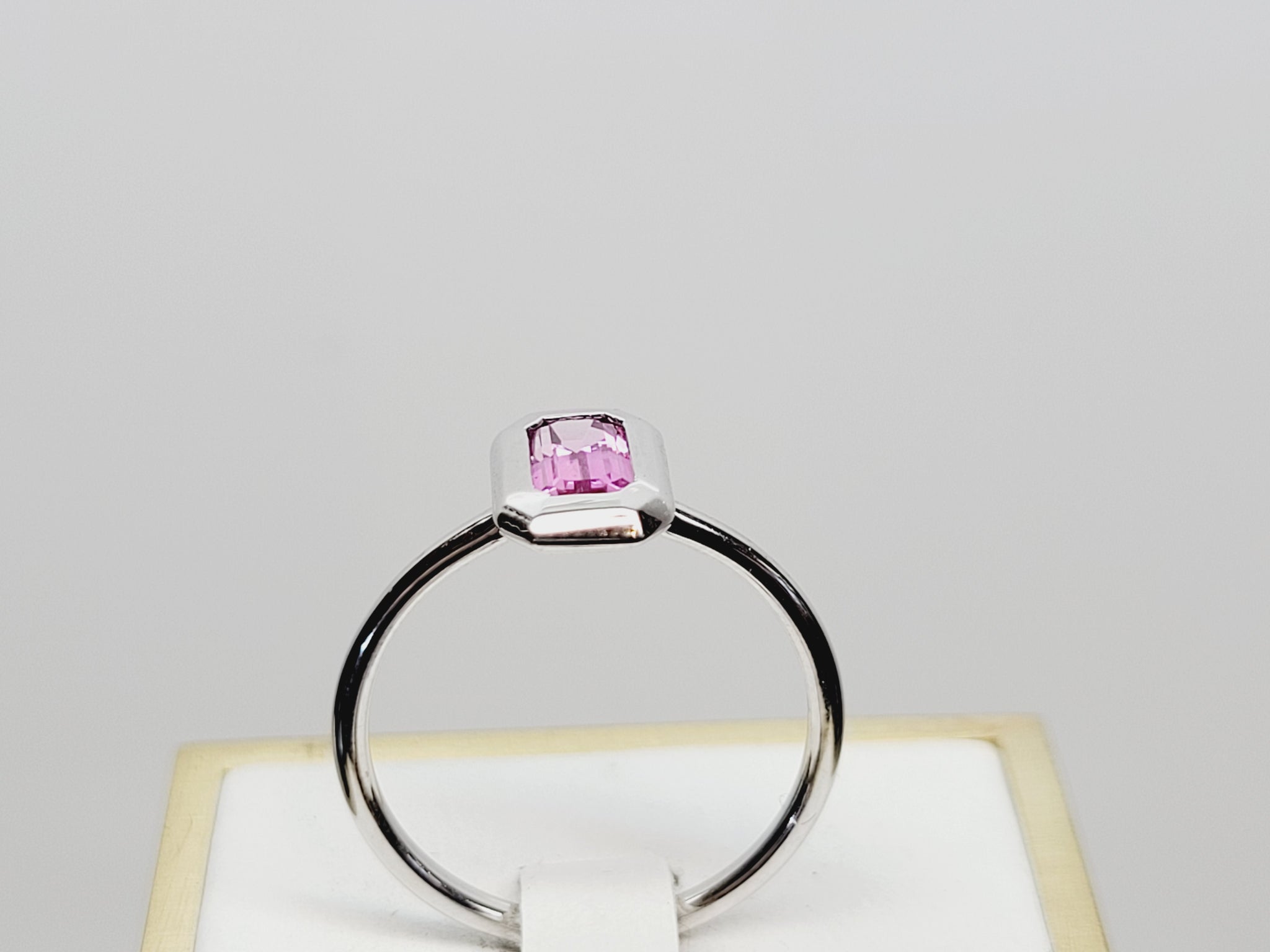 Breathtaking Antique Art deco Natural Burmese HOT pink sapphire & Diamond  set engagement statement ring set into solid 18ct yellow gold – Taylor  Alexandra