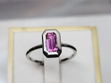 Load image into Gallery viewer, Hot Pink Sapphire Ring 1.15ct Elongated Baguette