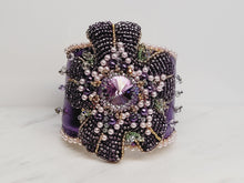 Load image into Gallery viewer, Contemporary Corsage Cuff