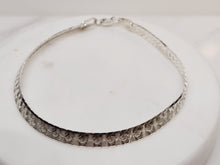 Load image into Gallery viewer, Sterling Silver Patterned Herringbone Bracelet 7.5&quot;