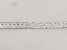 Load image into Gallery viewer, Sterling Silver Patterned Herringbone Bracelet 7.5&quot;