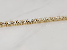 Load image into Gallery viewer, 3 ctw 14k Yellow Gold Round Diamond Tennis Bracelet