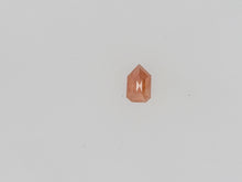 Load image into Gallery viewer, Loose Colored Diamond Shield 0.98ct