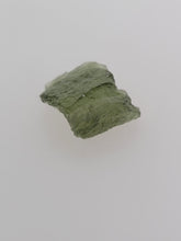 Load image into Gallery viewer, Loose Moldavite Rough 1.1g