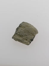 Load image into Gallery viewer, Loose Moldavite Rough 0.9g