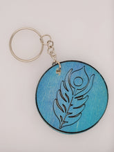 Load image into Gallery viewer, Circle Feather Keychain