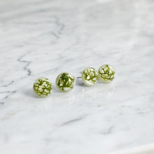 Load image into Gallery viewer, Moss stud earrings