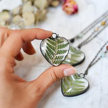 Load image into Gallery viewer, Cinnamon Fern Leaf Heart Necklace