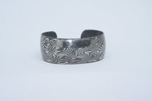 Load image into Gallery viewer, Stainless Mokume Cuff